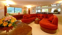LADYSHIP -  Main Salon